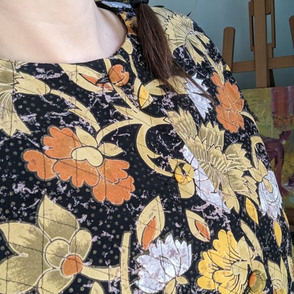 Quilted vintage floral bomber jacket,  size M, wonderful colour scheme - Picture 2 of 9